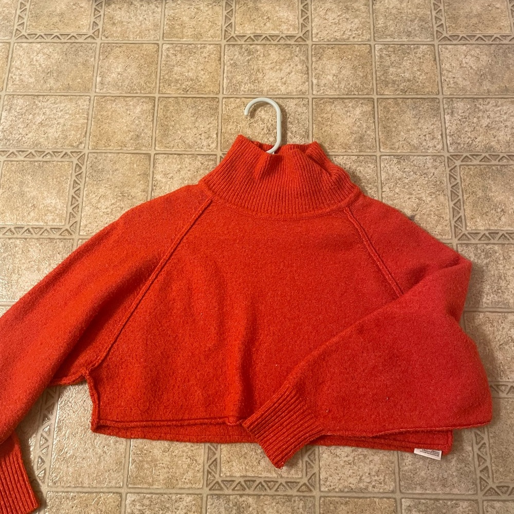 orange UO turtleneck
